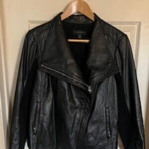 Womens HALOGEN black leather motorcycle jacket (NEW without tags)